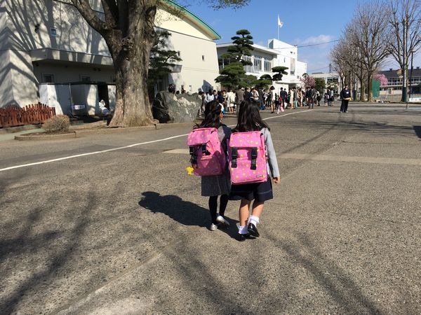 晴れて小学生．．．
