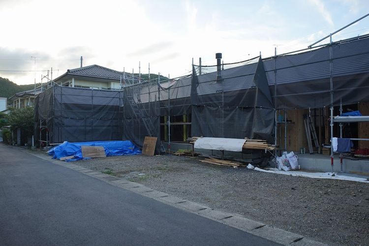 屋根が終わり、ひと安心．．．