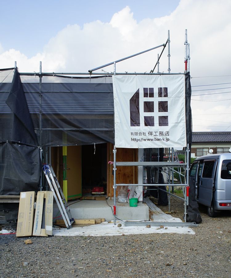 看板リニューアル＆玄関ドア．．．