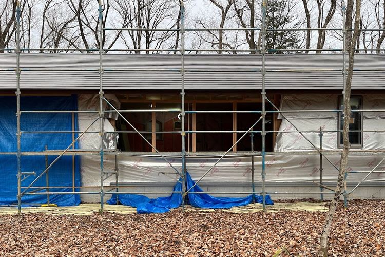 木製サッシュ④と小屋裏．．．