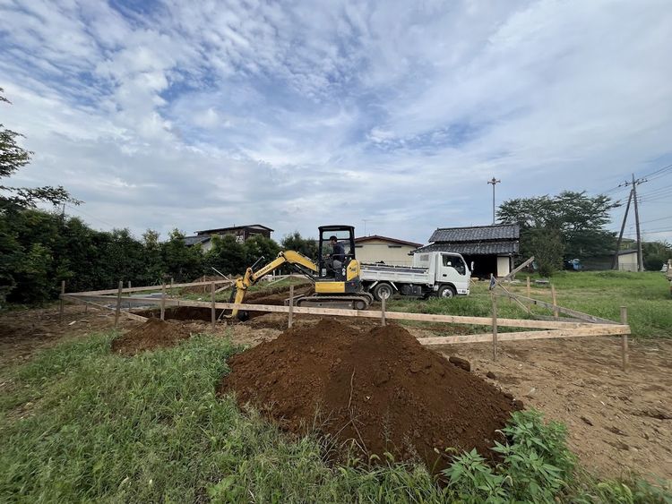 基礎工事と地盤補強。